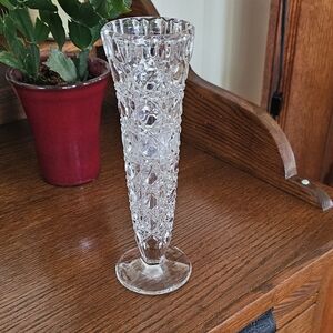 Vtg Royal Brighton Indiana Glass Bud Vase Perfect Condition